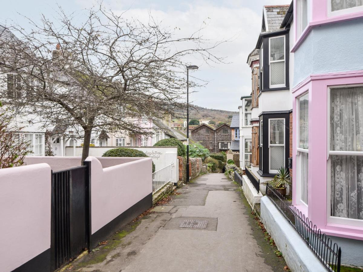 Lyme Regis Cottage Экстерьер фото